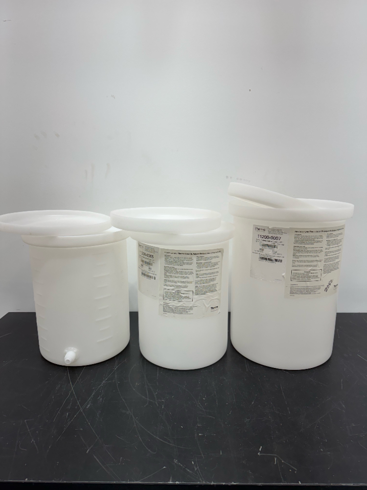 Image of Thermo Scientific Cylindrical Tanks w/Covers Quantity - 3